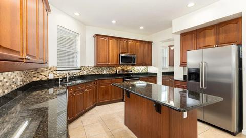 Kitchen - 12912 Droxford Rd, Windermere, FL 34786 photo 3 of 3
