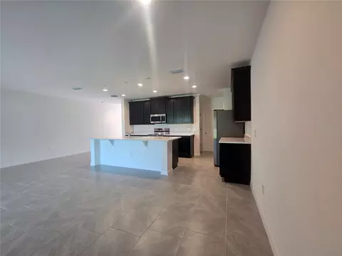 2552 Starry Pt, Saint Cloud, FL 34769 photo 4