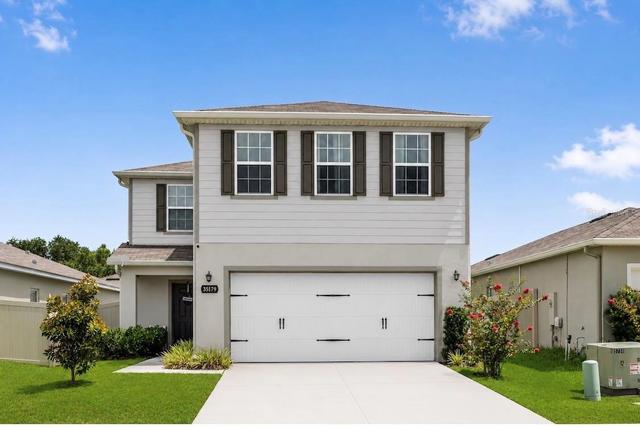 35179 Brienne St, Zephyrhills, FL 33541