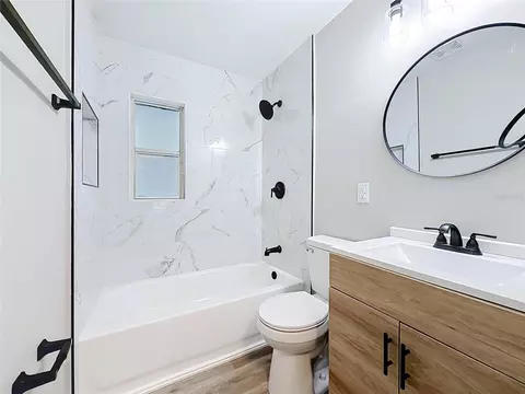 Bath - 1504 NW 19th Ct, Ocala, FL 34475 photo 1 of 1