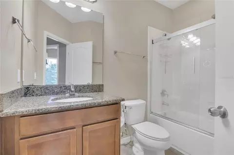Bath - 7752 Rigby St, Windermere, FL 34786 photo 2 of 3