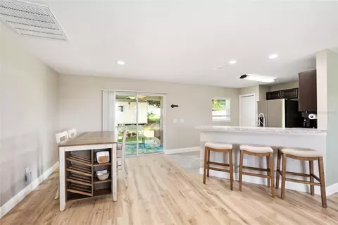 Dining - 6 Juniper Pass Dr, Ocala, FL 34480 photo 1 of 4