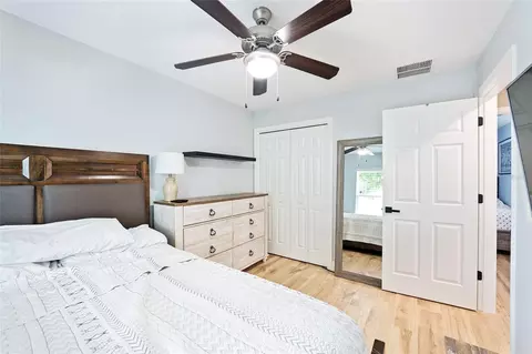Bedroom - 6 Juniper Pass Dr, Ocala, FL 34480 photo 6 of 6