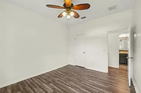 Bedroom - 12324 Streambed Dr, Riverview, FL 33579 photo 2 of 10