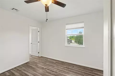 Bedroom - 12324 Streambed Dr, Riverview, FL 33579 photo 5 of 10