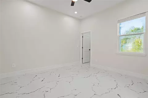 Bedroom - 30643 Apricot Ave, Eustis, FL 32736 photo 5 of 8