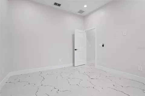 Bedroom - 30643 Apricot Ave, Eustis, FL 32736 photo 2 of 8