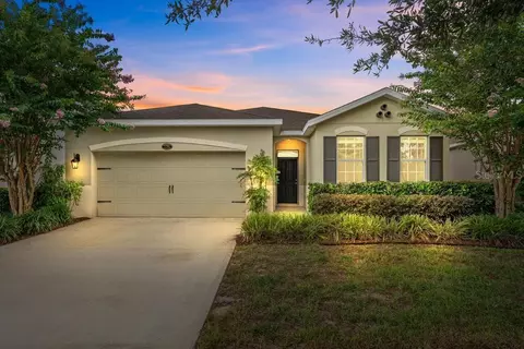736 E Victoria Trails Blvd, Deland, FL 32724