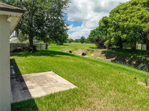 2944 Cool Breeze Cir, Saint Cloud, FL 34769 photo 5