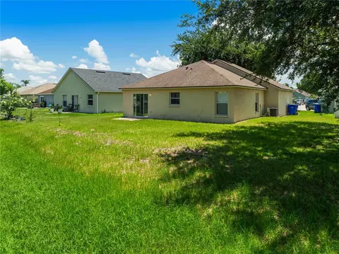 2944 Cool Breeze Cir, Saint Cloud, FL 34769 photo 6