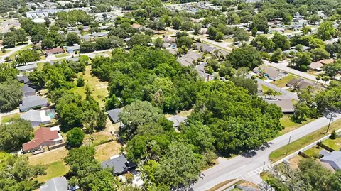 2675 E Washington Ave, Eustis, FL 32726 photo 6
