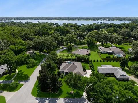 View/Area - 1215 Gray Ct, Eustis, FL 32726 photo 4 of 9