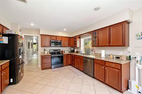 Kitchen - 1311 Olympia Park Cir, Ocoee, FL 34761 photo 2 of 3