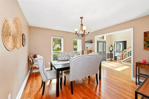 Dining - 1311 Olympia Park Cir, Ocoee, FL 34761 photo 2 of 3