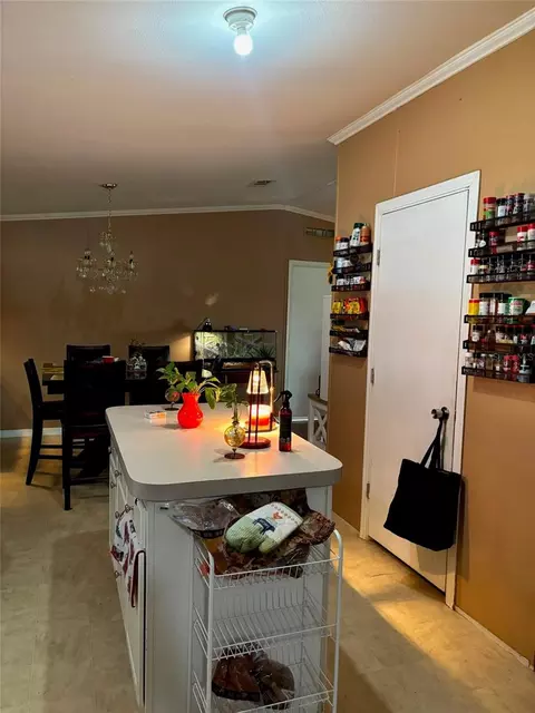 201 E Maxanna, Sebring, FL 33875 photo 6