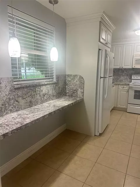 2106 Avalon Rd, Sebring, FL 33870 photo 5