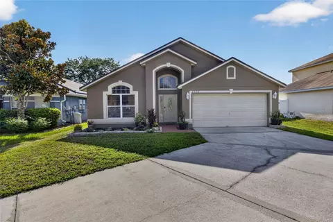 8376 Lake Amhurst Trl, Orlando, FL 32829