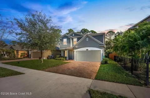 5573 Reagan Ave, Titusville, FL 32780