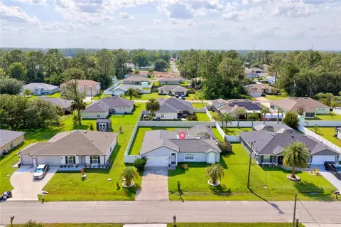 33 Riverside Ln, Palm Coast, FL 32164
