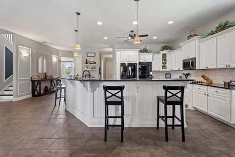 Kitchen - 2630 Franklin Rd, Saint Cloud, FL 34771 photo 5 of 5