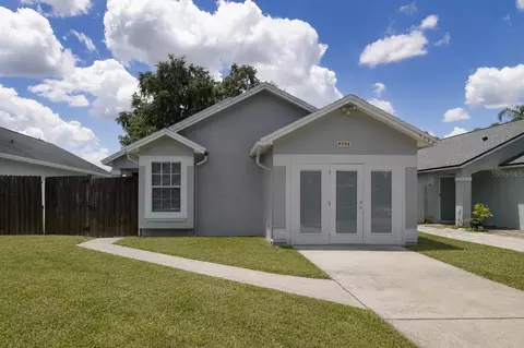 9752 Piney Point Cir, Orlando, FL 32825