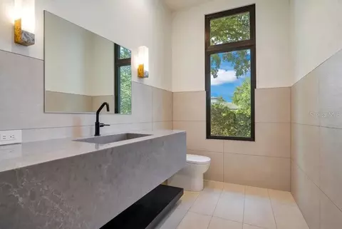 Bath - 8342 Boyla Ct, Windermere, FL 34786 photo 16 of 17