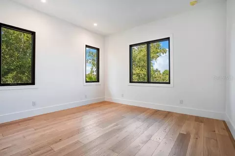Bedroom - 8342 Boyla Ct, Windermere, FL 34786 photo 8 of 11