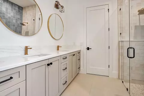 Bath - 8342 Boyla Ct, Windermere, FL 34786 photo 10 of 17