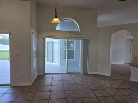Living - 881 Seneca Trl, Saint Cloud, FL 34772 photo 3 of 4