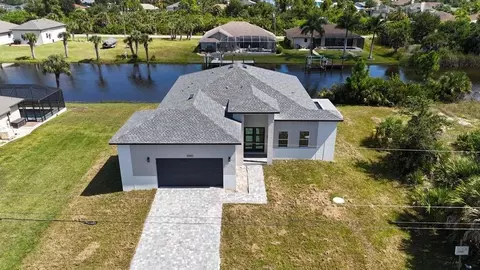 9390 Impala Cir, Port Charlotte, FL 33981