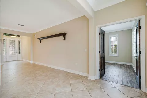 Entry Way - 2629 Tree Meadow Loop, Apopka, FL 32712 photo 2 of 5