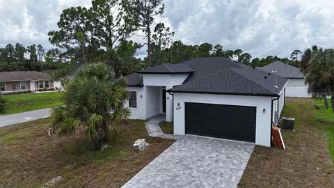 2227 Saybrook Ave, North Port, FL 34286