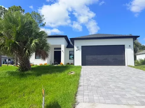 2227 Saybrook Ave, North Port, FL 34286