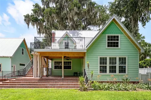 2424 E New York Ave, Deland, FL 32724