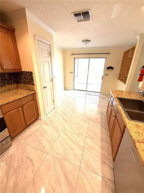 Kitchen - 344 Sky Valley St, Clermont, FL 34711 photo 2 of 3