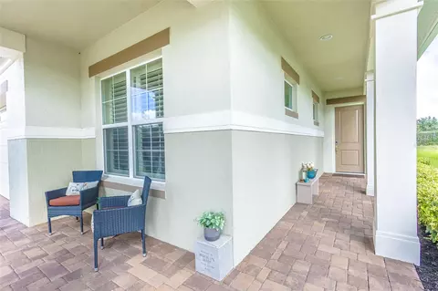 Exterior - 2606 Meadowedge Loop, Saint Cloud, FL 34772 photo 4 of 18