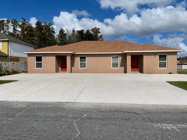 1002 Mayfair Pl, Kissimmee, FL 34758