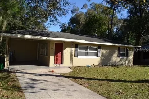 609 S Montgomery Ave, Deland, FL 32720