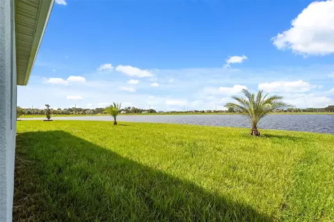 Exterior - 3020 Ella Way, Saint Cloud, FL 34771 photo 8 of 9
