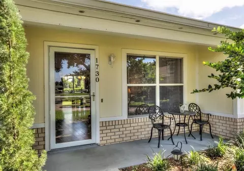 1730 Tropical Ct, Tavares, FL 32778