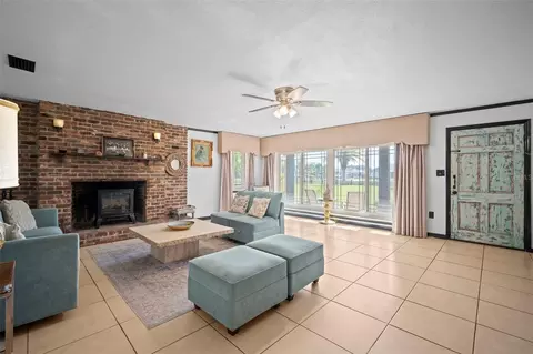 Living - 298-300 Orange Ave, Saint Cloud, FL 34769 photo 2 of 2
