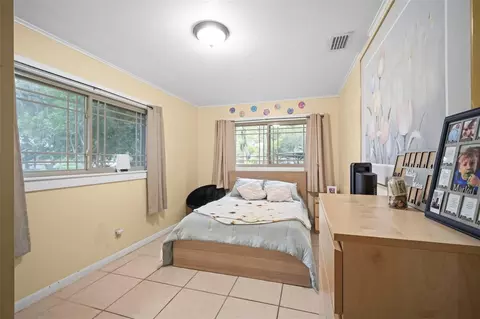 Bedroom - 298-300 Orange Ave, Saint Cloud, FL 34769 photo 6 of 7