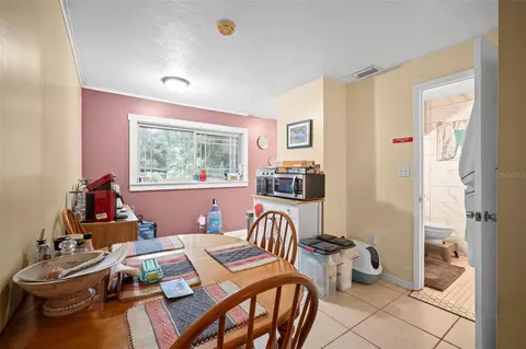Dining - 298-300 Orange Ave, Saint Cloud, FL 34769 photo 3 of 4