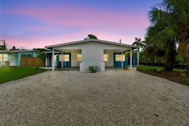 2832 Miriam St S, Saint Petersburg, FL 33711