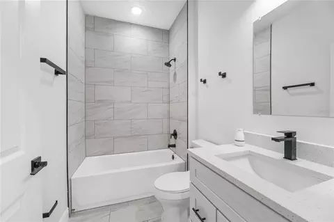 Bath - Undisclosed, Ocala, FL 34473 photo 3 of 3