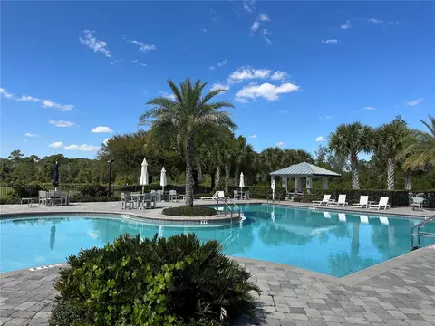 Exterior - 3430 Sagebrush St, Harmony, FL 34773 photo 4 of 7