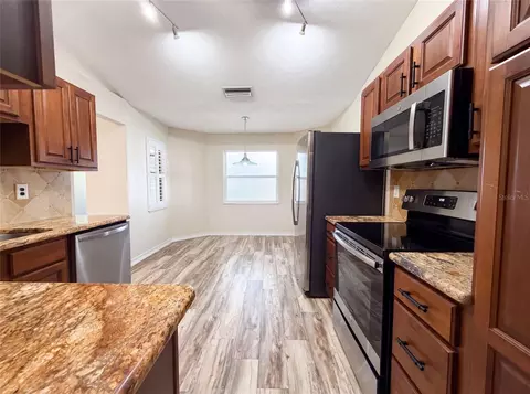 3430 55th Dr E, Bradenton, FL 34203 photo 6