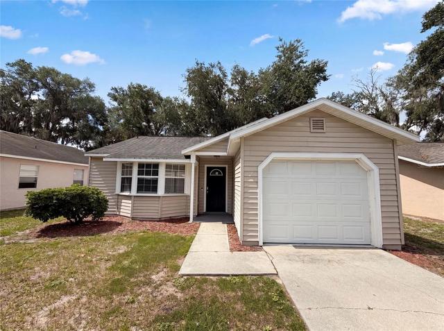 2715 Lorraine Dr, Leesburg, FL 34748