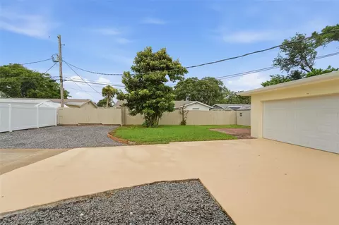 Exterior - 59 Crestwood Cir, Ormond Beach, FL 32174 photo 4 of 5