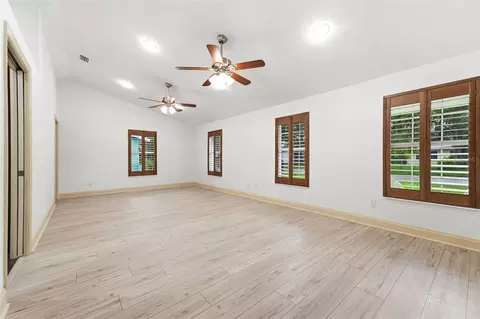 Living - 59 Crestwood Cir, Ormond Beach, FL 32174 photo 1 of 2